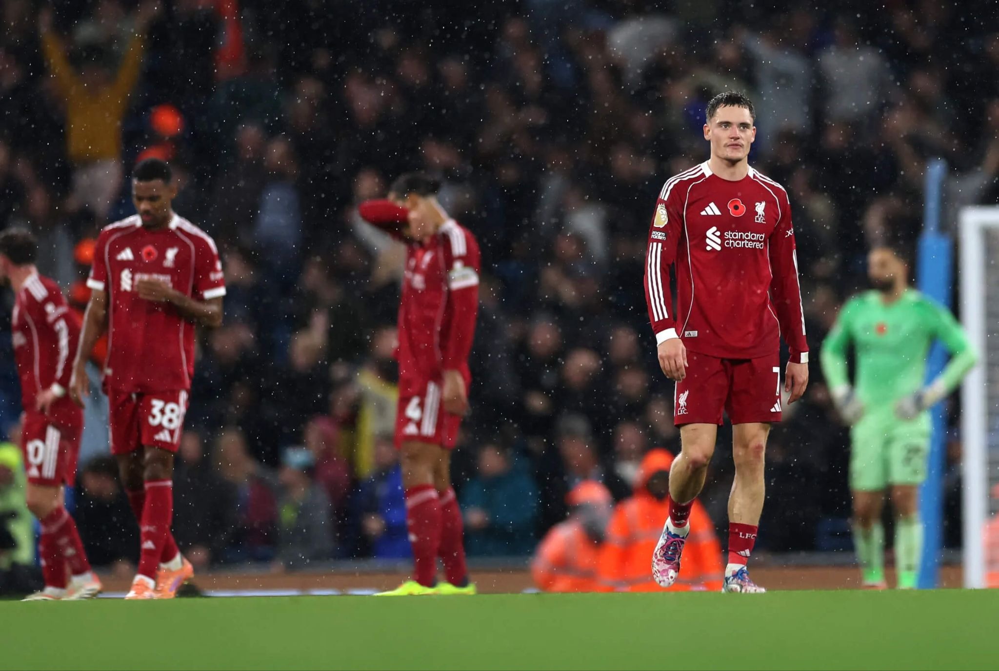 Liverpool hết hy vọng vô địch sau trận thua Man City?