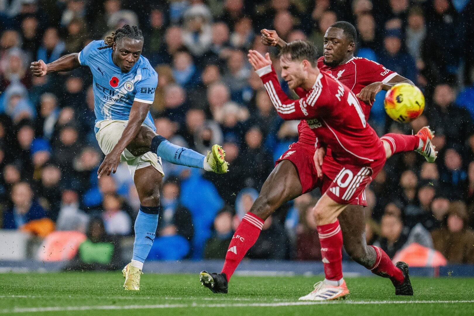 Liverpool hết hy vọng vô địch sau trận thua Man City?