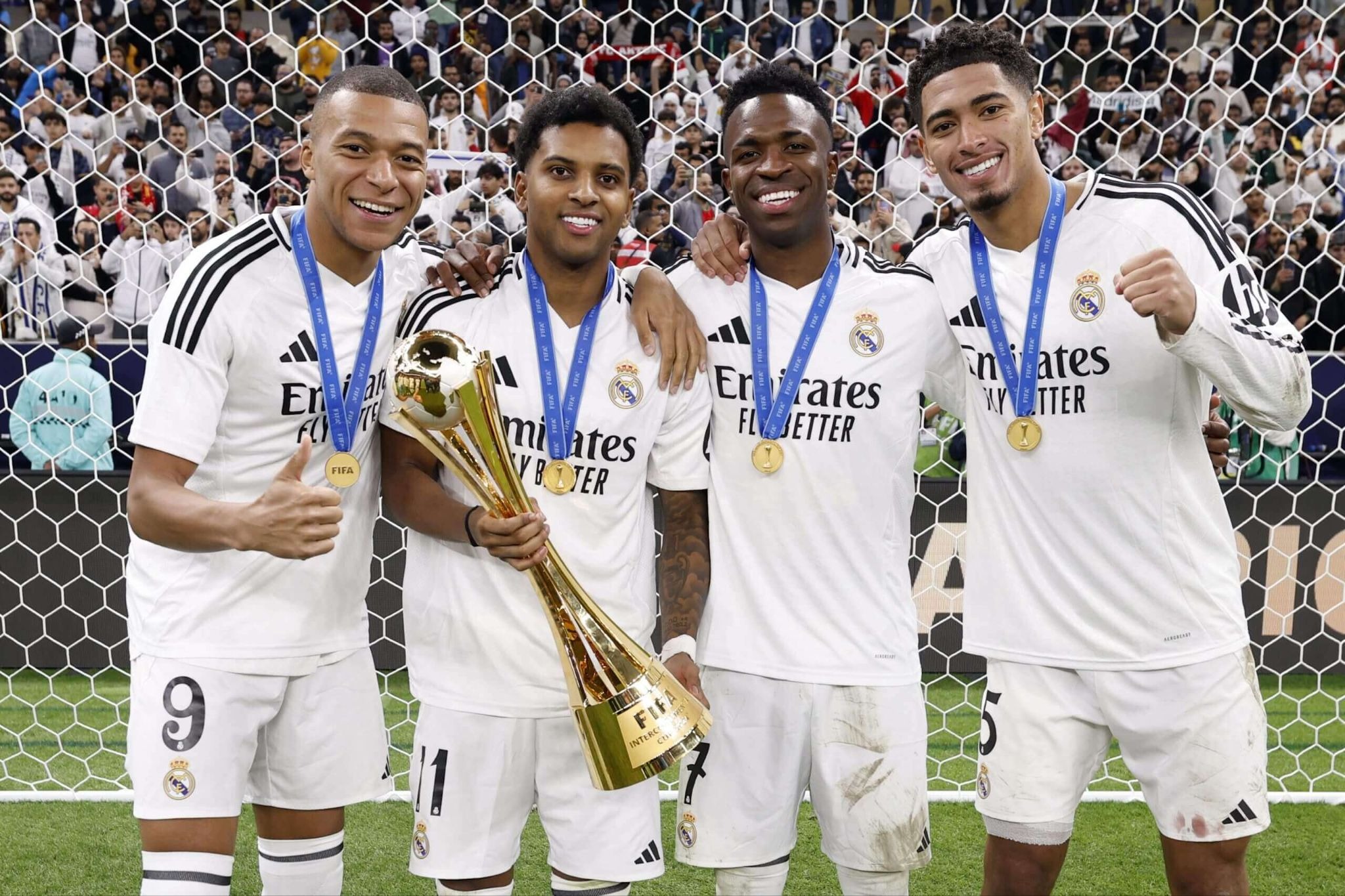 Khi hào quang của Mbappe che mờ “Dải ngân hà”