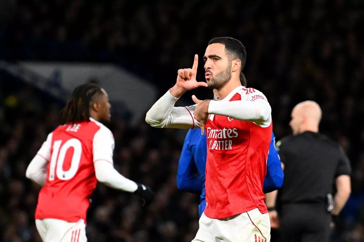 Arsenal và bài toán chiến thuật ở vị trí trung phong