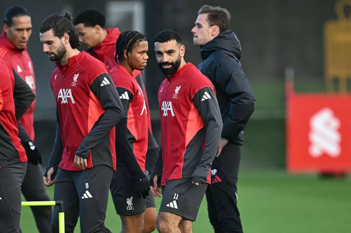 Salah có còn xứng đáng đá chính ở Liverpool?