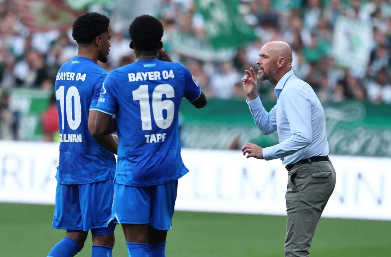 Vì sao Leverkusen sa thải Ten Hag chỉ sau hai trận