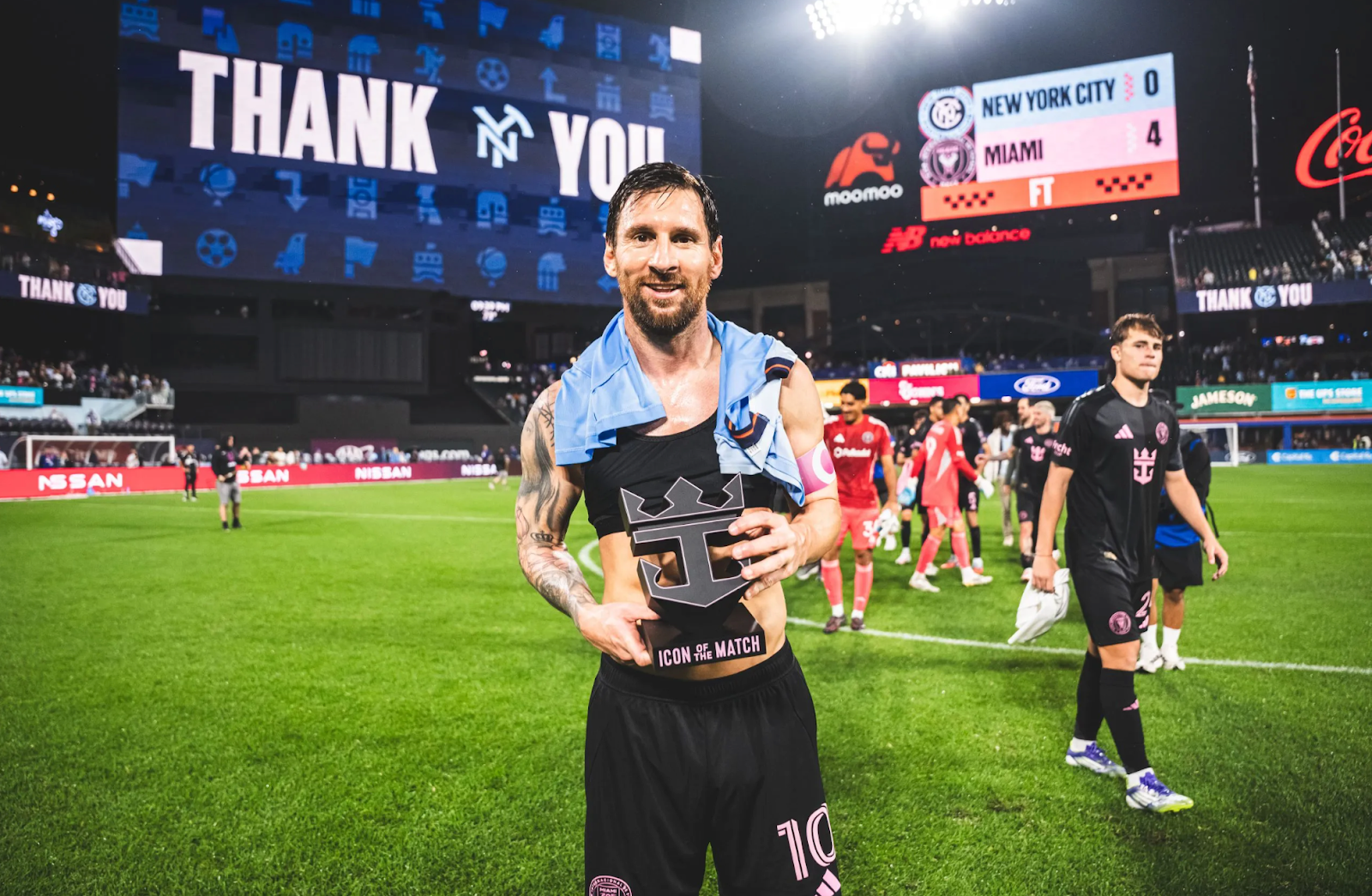 Messi lại xô đổ kỷ lục, đưa Inter Miami vào vòng play-off MLS