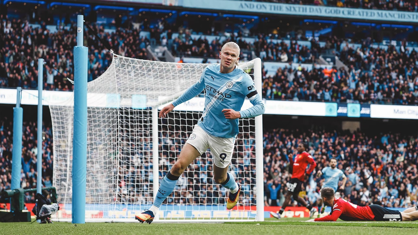 Guardiola đang biến Man City trở thành đội bóng một người