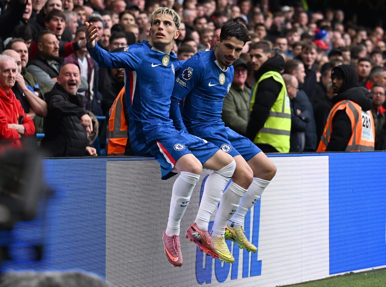 Sunderland và bài học về sự đầu tư khôn ngoan cho Chelsea