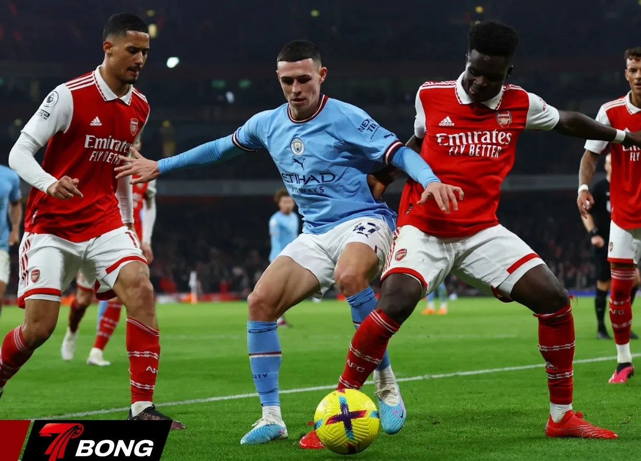 Arsenal không thắng 4 trận liên tiếp sau Man City