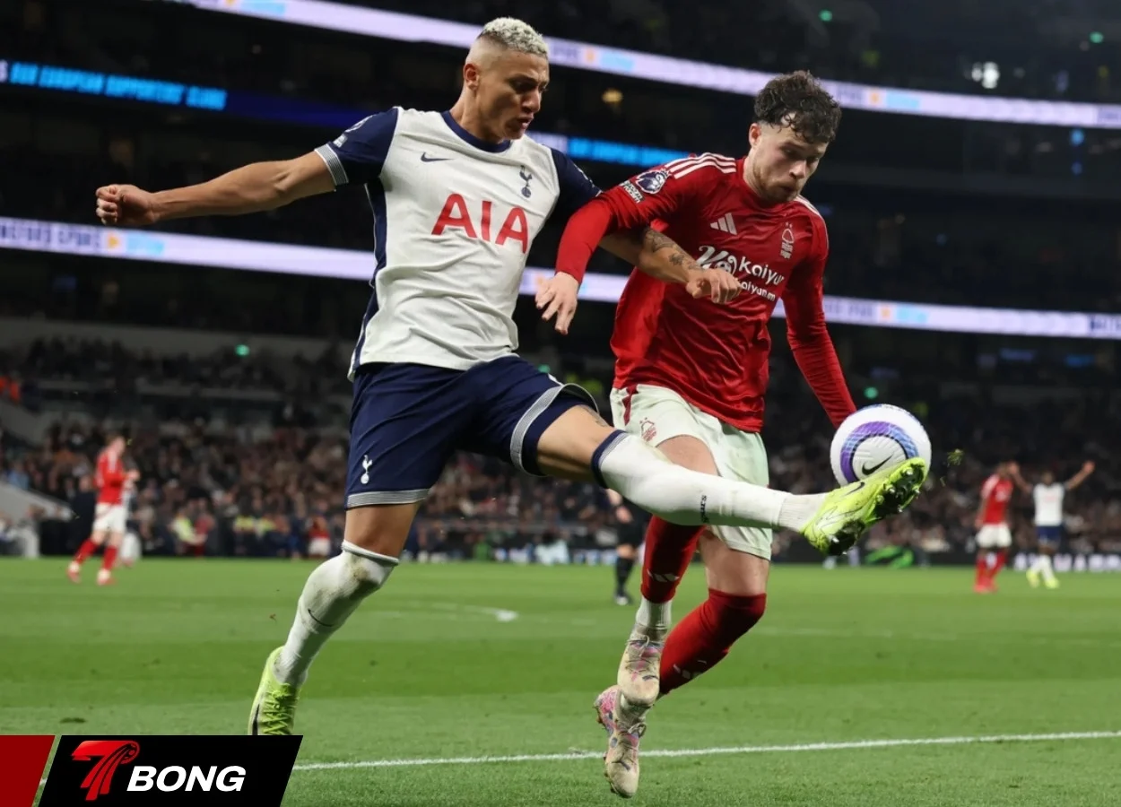Cuộc đối đầu sinh tử với Nottingham Forest