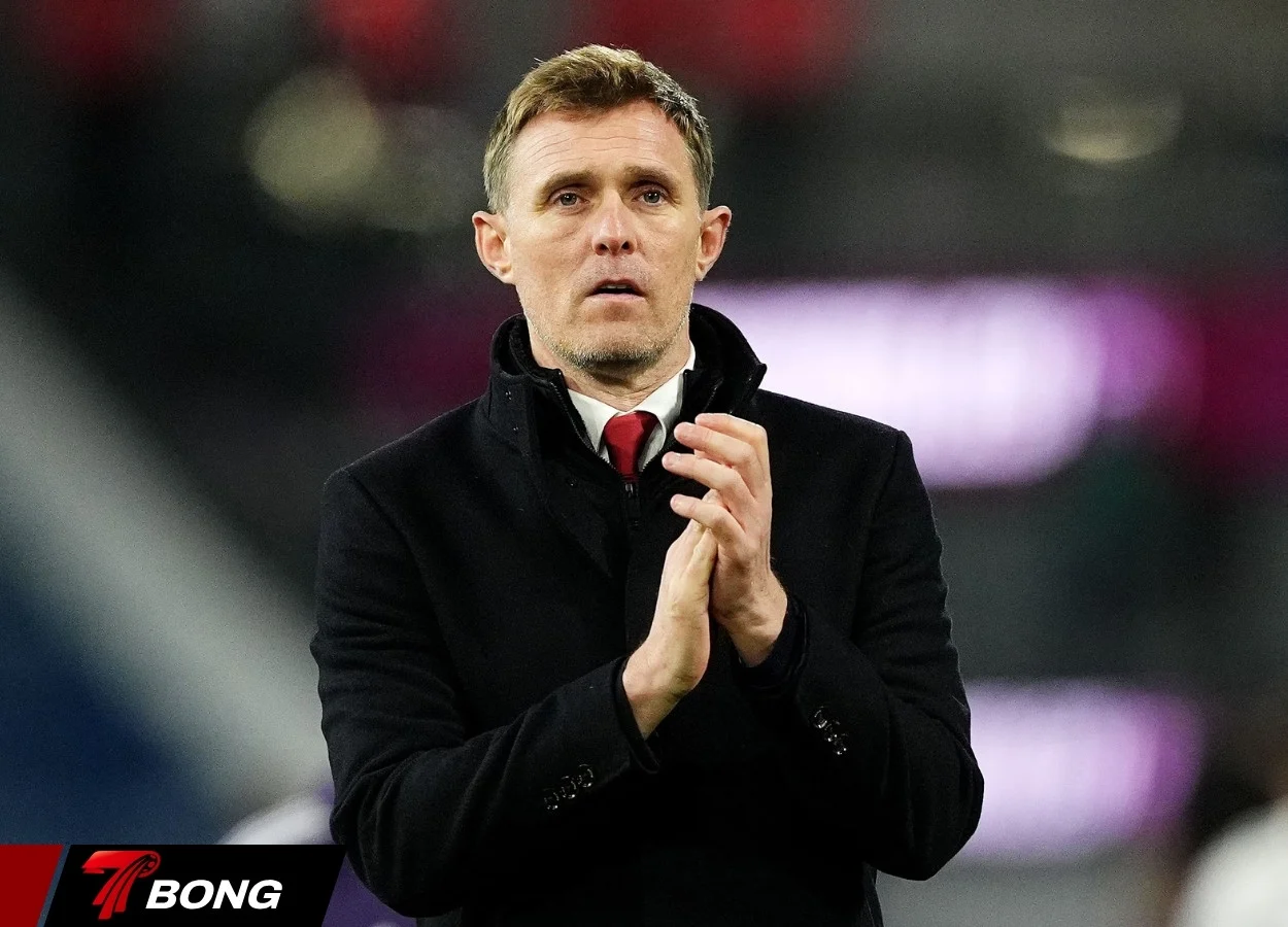 Darren Fletcher dẫn dắt đội U18 MU mùa này
