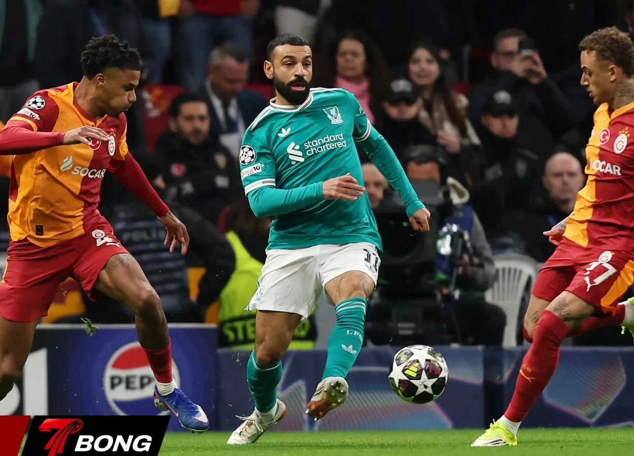 Liverpool bất lực trên sân khách Istanbul