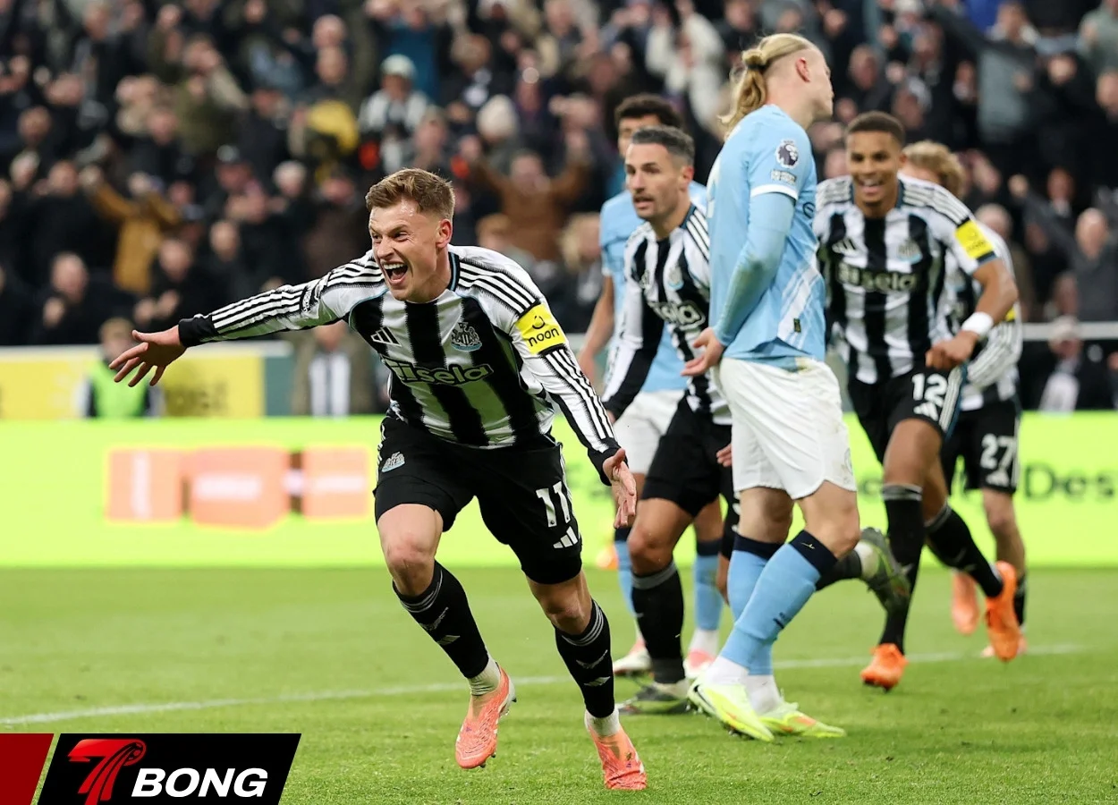 Newcastle ghi bàn mở tỷ số trước Man City