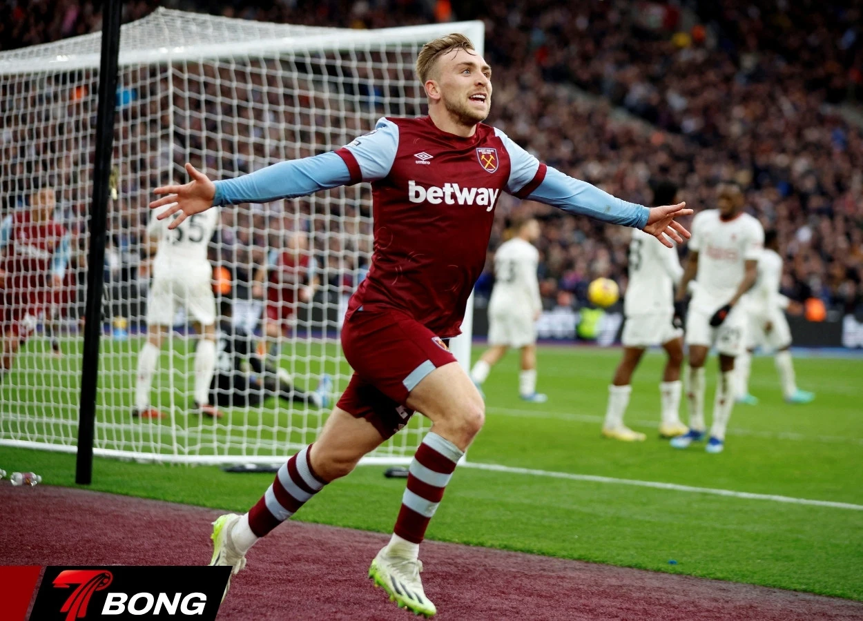 quân bài chiến lược giúp West Ham giải mã Manchester United