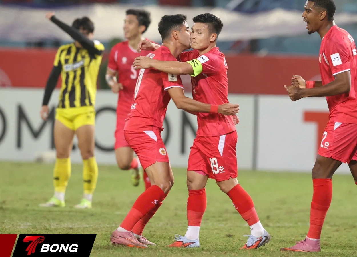 Quang Hải và Đình Bắc phối hợp ăn ý