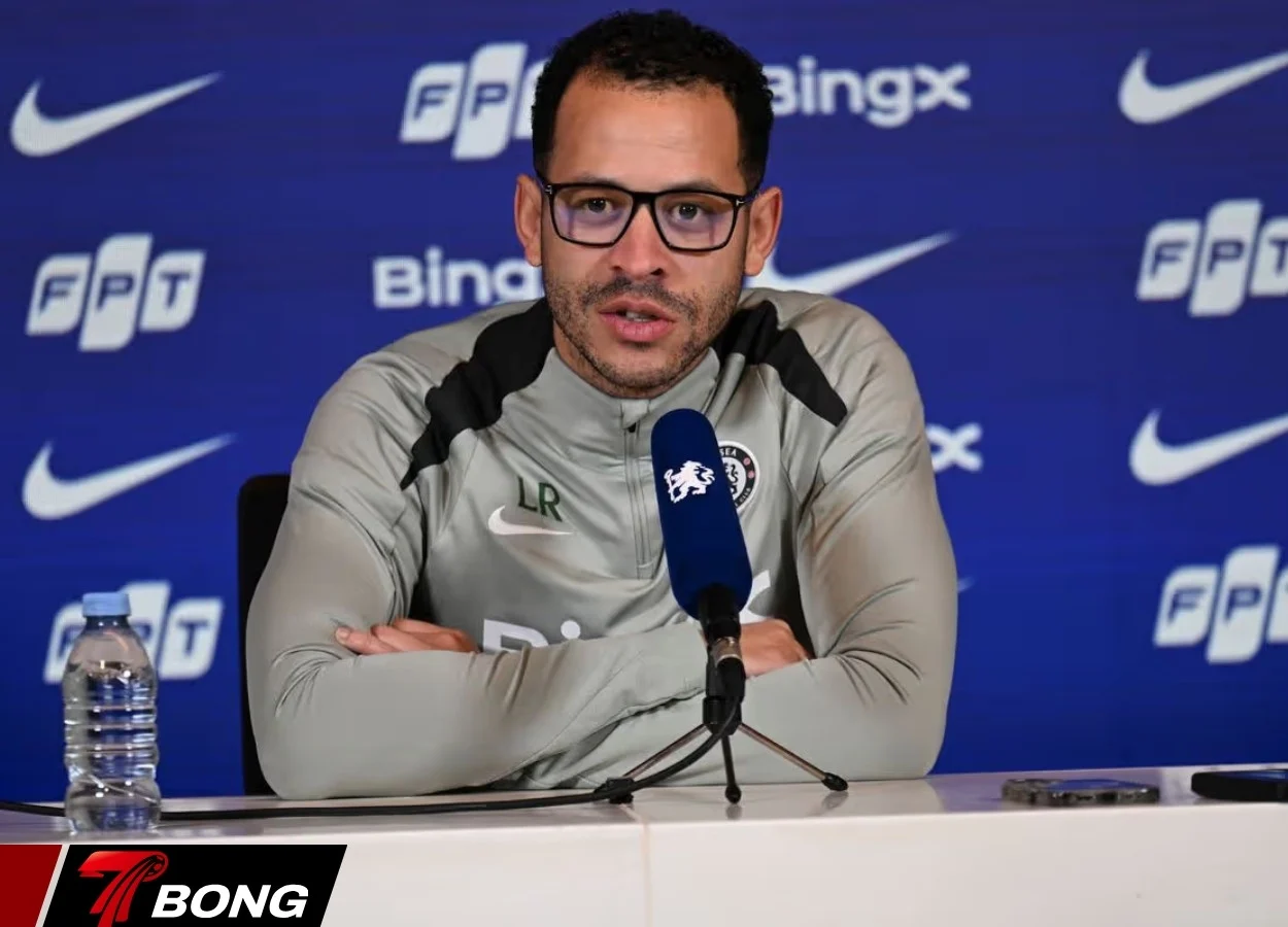 Rosenior chia sẻ về tình hình Mudryk
