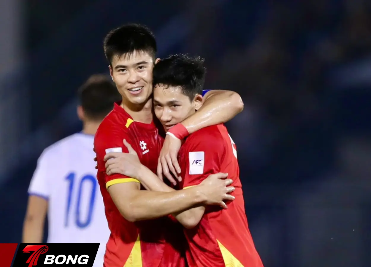 Đỗ Duy Mạnh mở tỷ số cho Việt Nam
