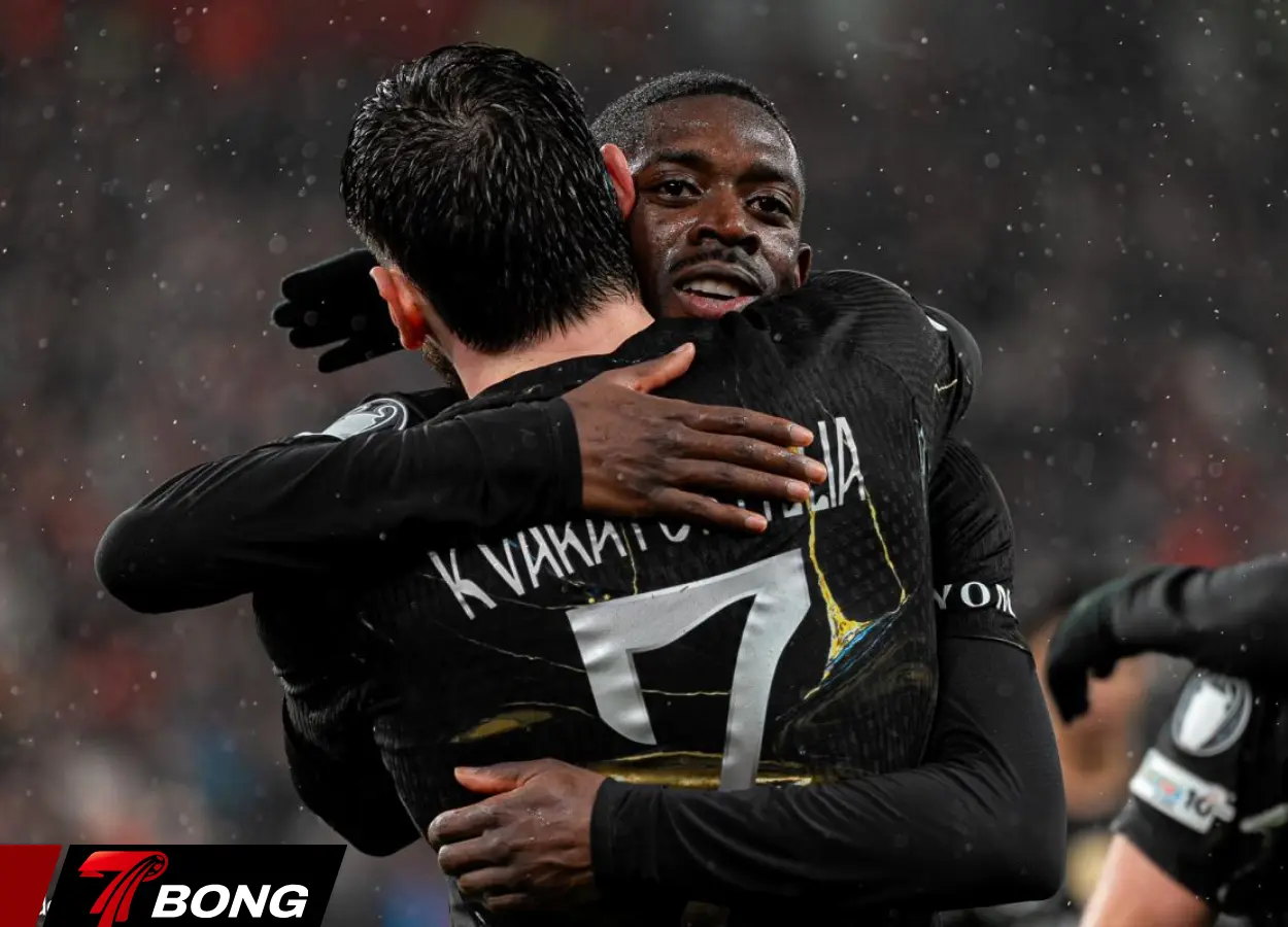Khvicha Kvaratskhelia và Ousmane Dembele đều lập cú đúp trong trận đại chiến này