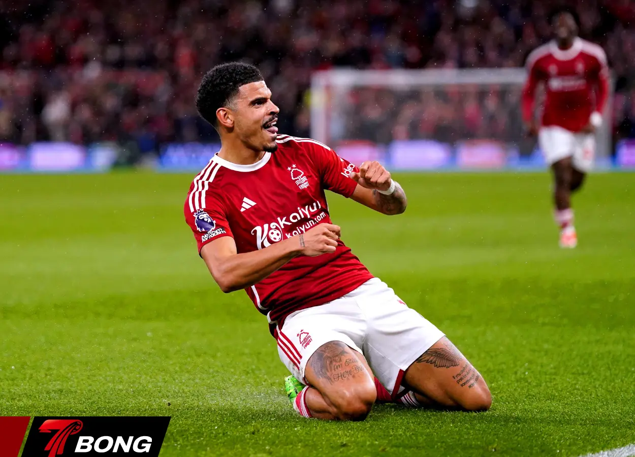 Morgan Gibbs-White và kỷ lục vô tiền khoán hậu tại Premier League