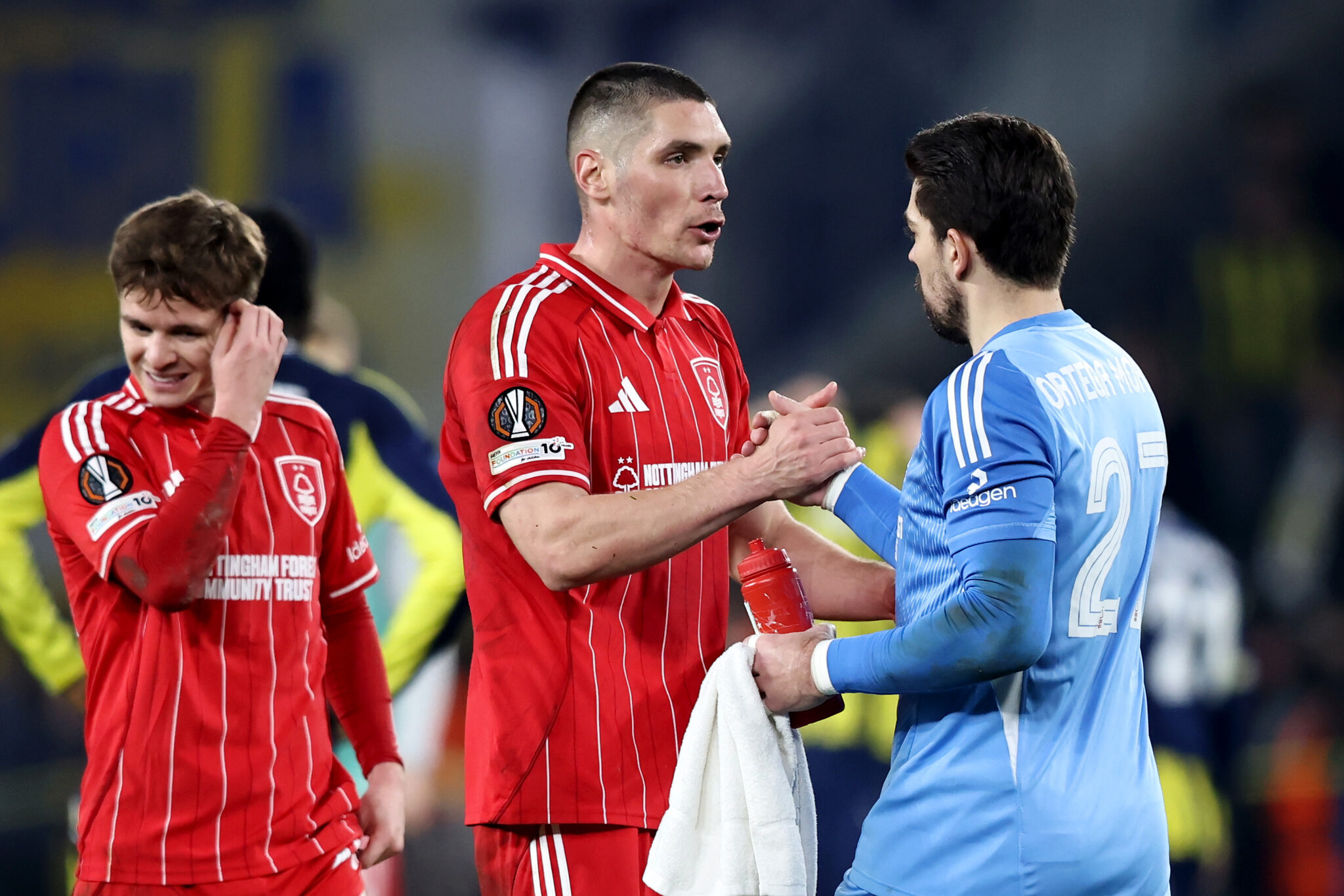 Nottingham Forest thành công nhờ lối chơi và tính đồng đội