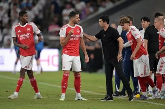 5 vòng tới: Vì sao Arsenal có thể chiếm ngôi đầu Premier League?