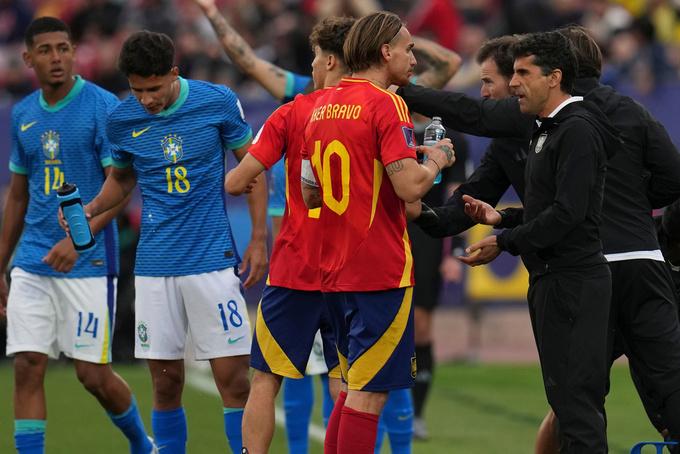 Vì sao Brazil vẫn chưa thể sản sinh ra “Ronaldo mới”?