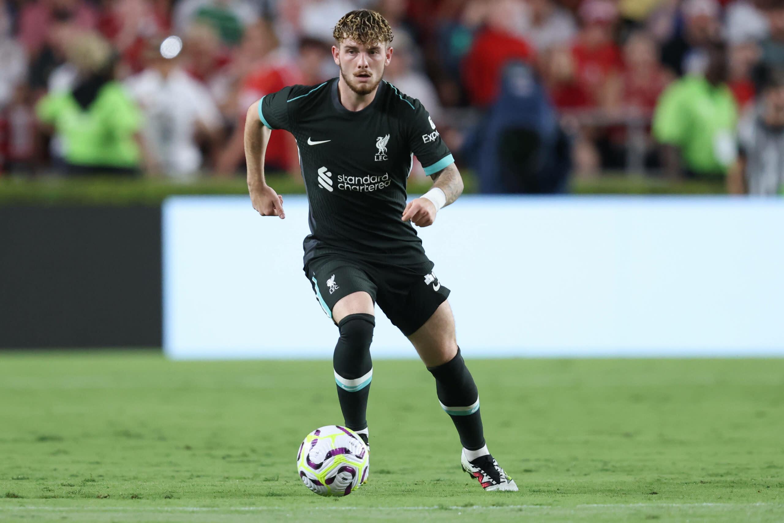 Liverpool ‘Đàm Phán’ với Aston Villa Cho Thỏa Thuận Tiền Vệ 50 Triệu Bảng - Báo Cáo