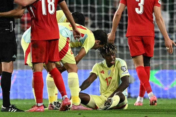 Lamine Yamal đối mặt điều gì khiến anh lo ngại?