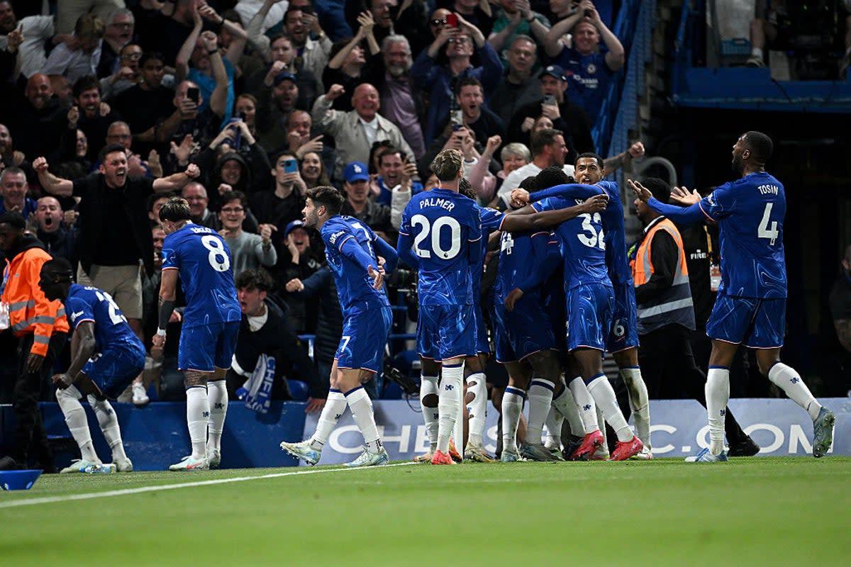 Chelsea giữ vững 'tinh thần tỷ bảng' để nắm giữ vận mệnh Champions League trong tay