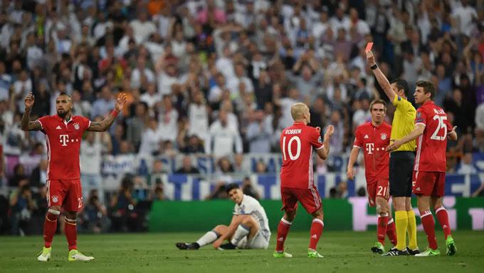 5 chiến thắng 'mờ ám' nhất của Real Madrid tại Champions League
