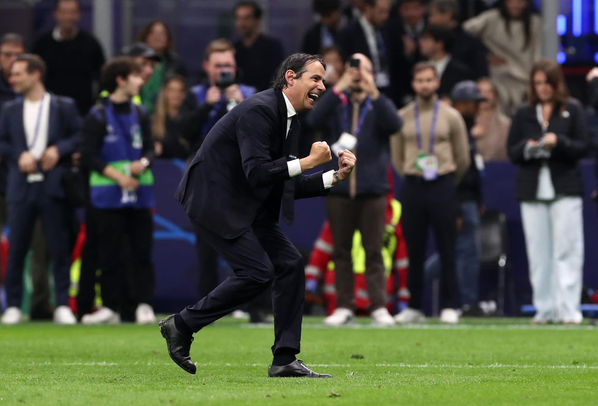 Barcelona vẫn nhận được sự nể phục của Simone Inzaghi dù thất bại đau đớn: 'Phải là một Inter siêu đẳng mới hạ gục được họ'