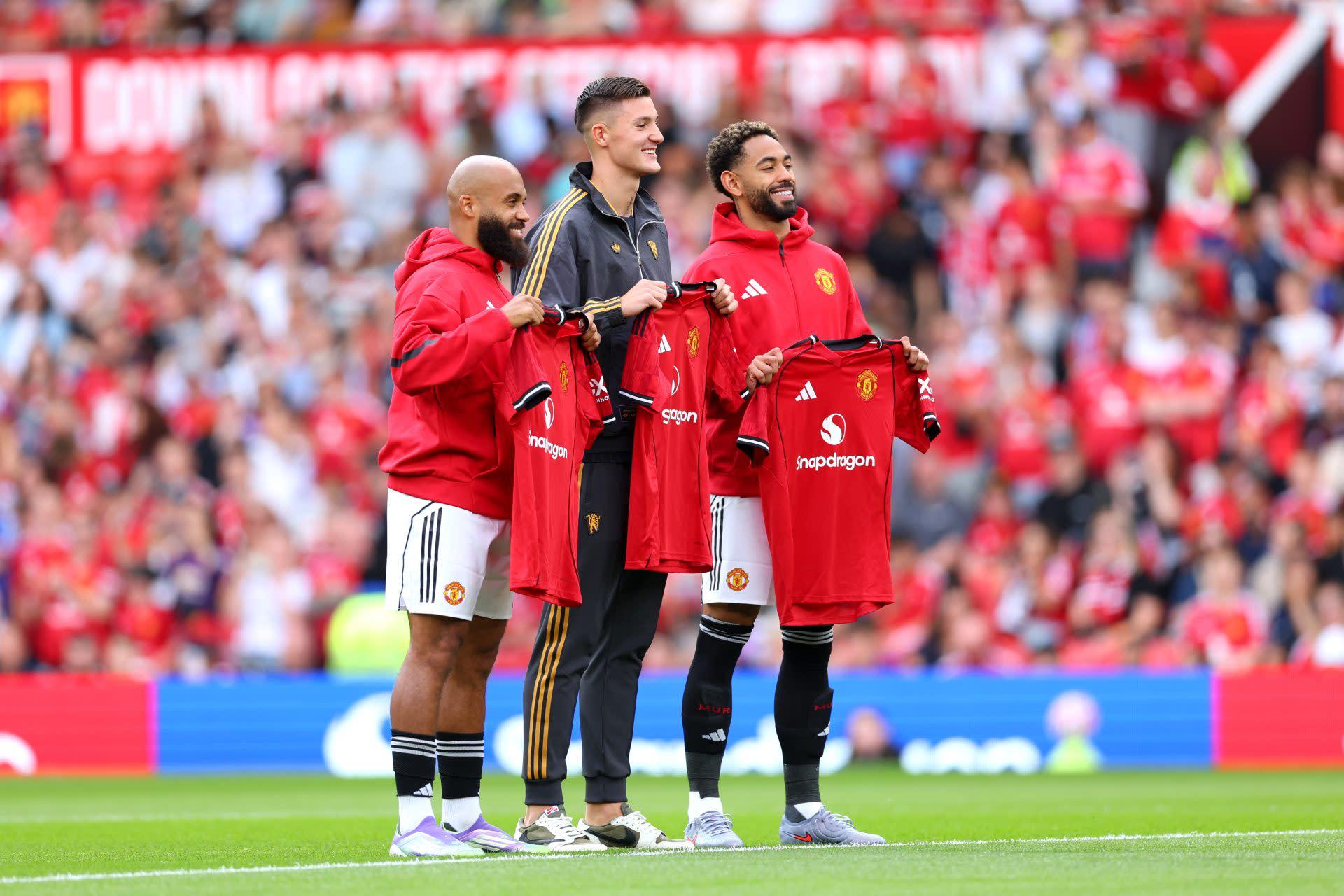 Barcelona từng coi tân binh mùa hè của Man Utd là người kế vị Lewandowski trong tương lai