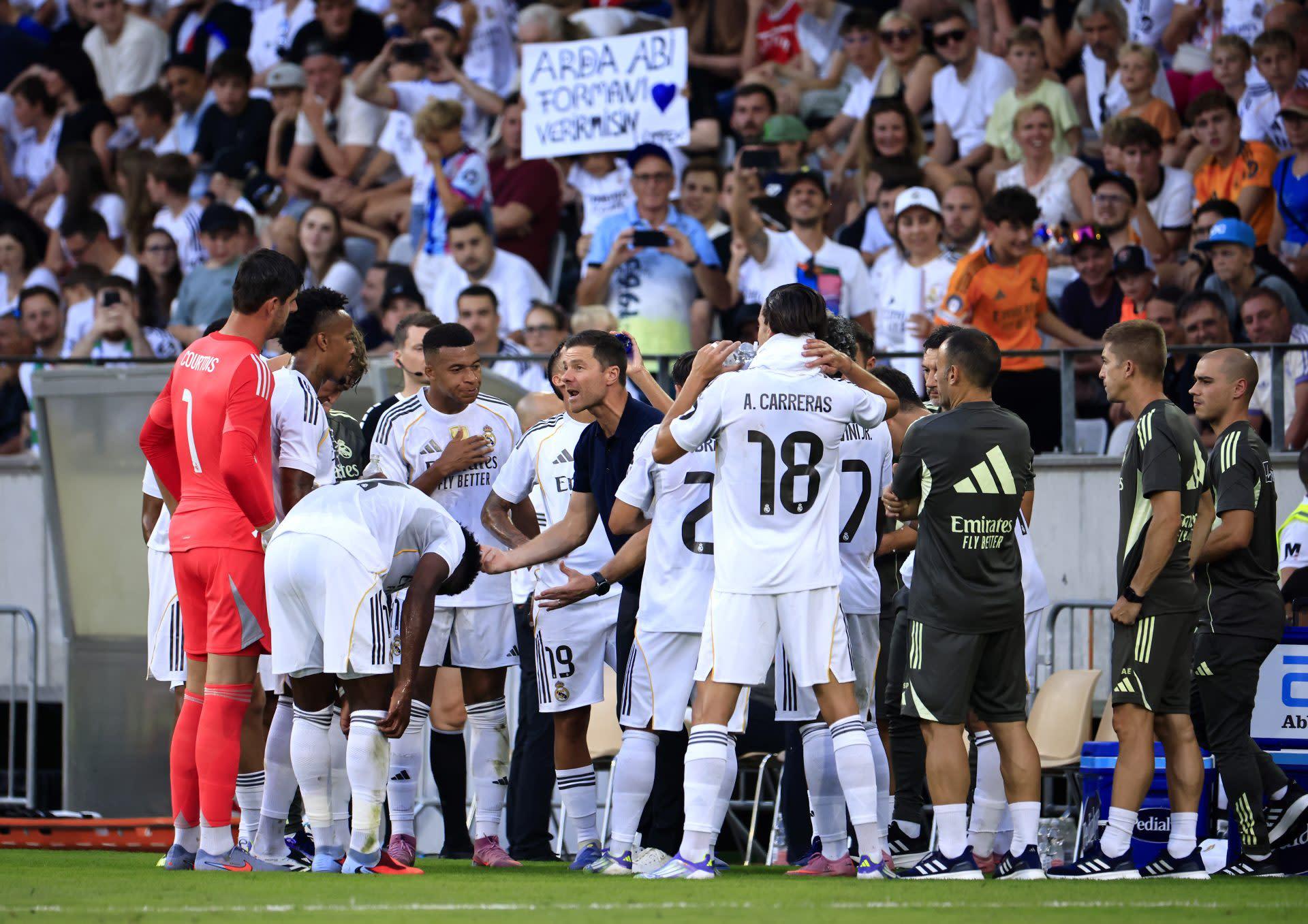 Hai băn khoăn của Xabi Alonso khi chọn đội hình Real Madrid đấu Osasuna – báo cáo