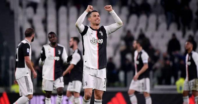 “Ronaldo là tấm gương, Messi không phải lựa chọn”