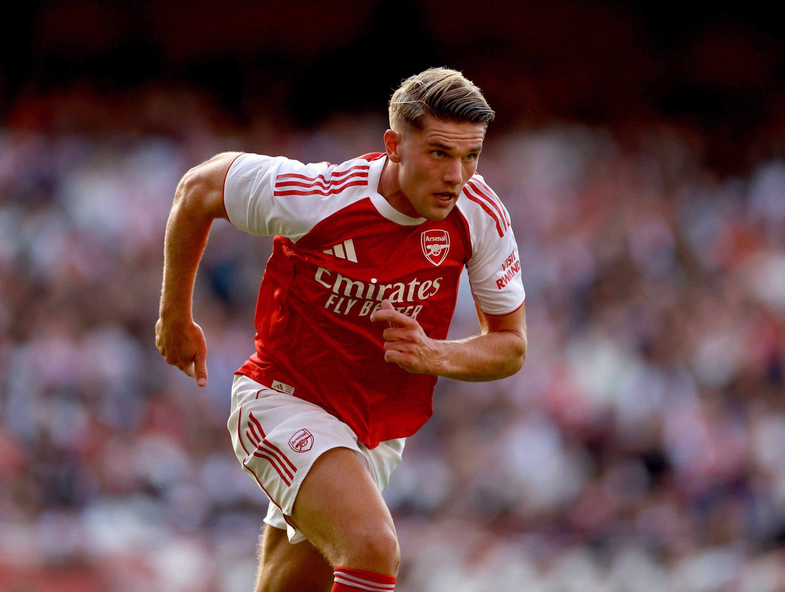 CĐV Arsenal Kêu Gọi Đối Thủ Kinh Sợ 'Sát Thủ' 64 Triệu Bảng